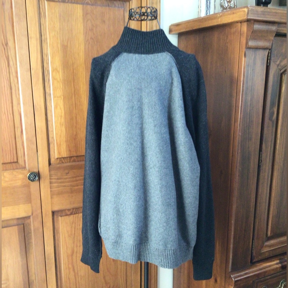 Banana Republic Luxury Blend Full Zip Sweater, Large - Picture 5 of 7